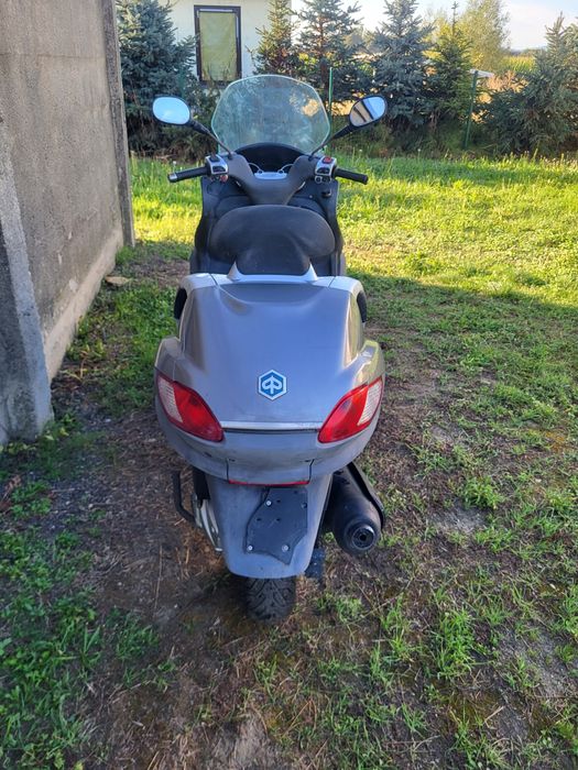 PIAGGIO MP3 300 piaggio 300 mp3