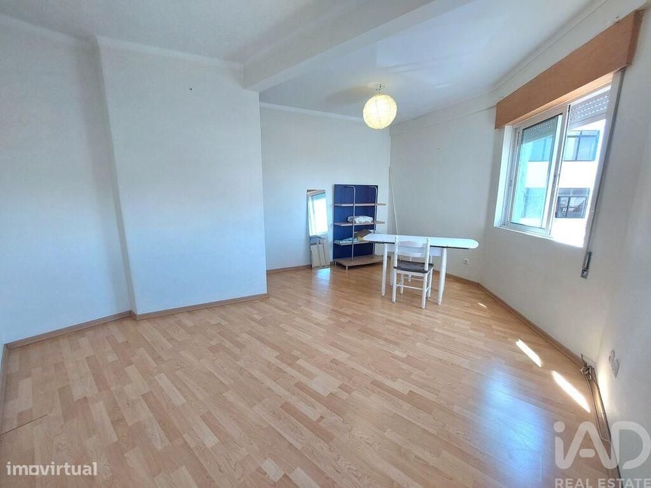 Apartamento T2 em Faro (Sé e São Pedro) de 80,00 m2