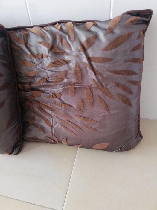 Conjunto de três almofadas decorativas