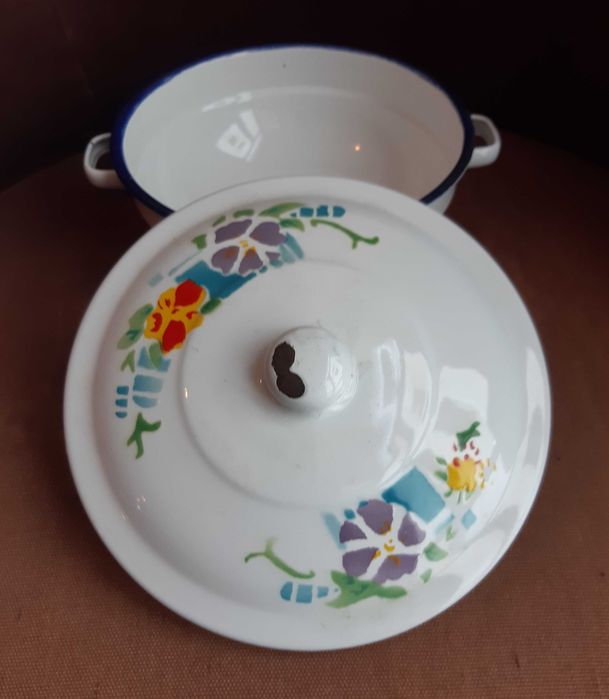 Tacho Antigo em Esmalte