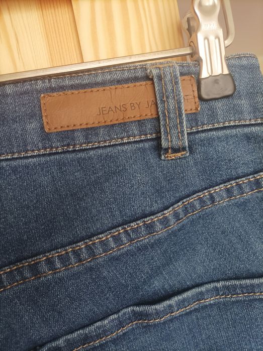 Jeansy Jackpot rozm 36/38