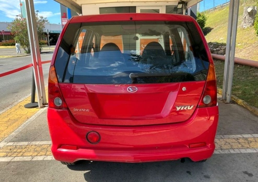 Daihatsu YRV marca Japonesa como Toyota 154.000 Km (Veja a descrição)