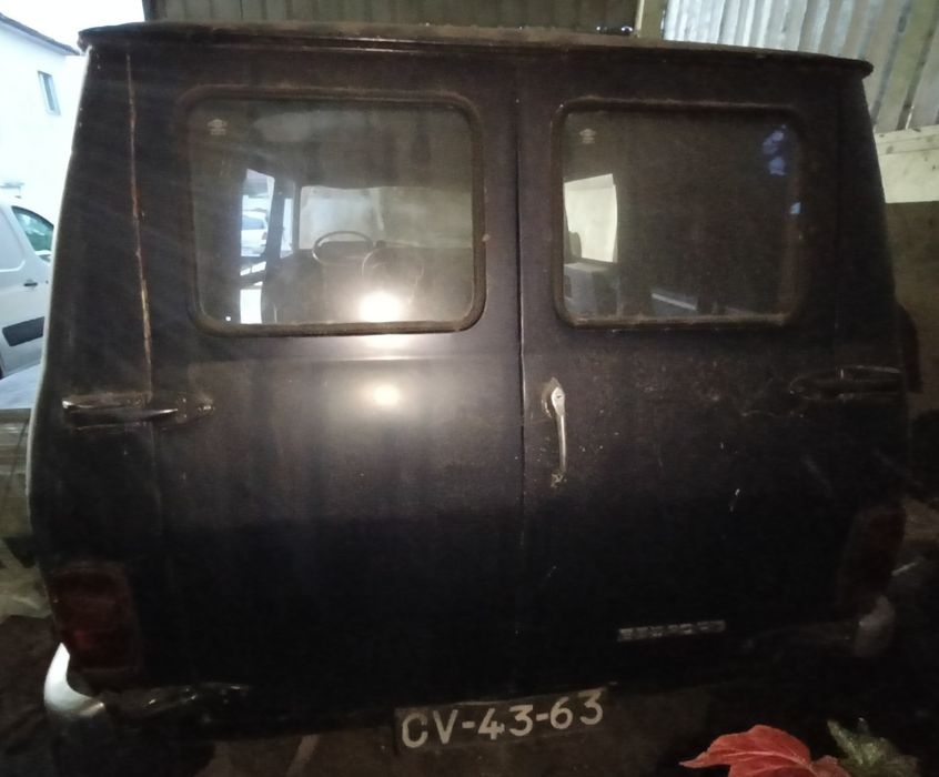 Bedford  cf  250