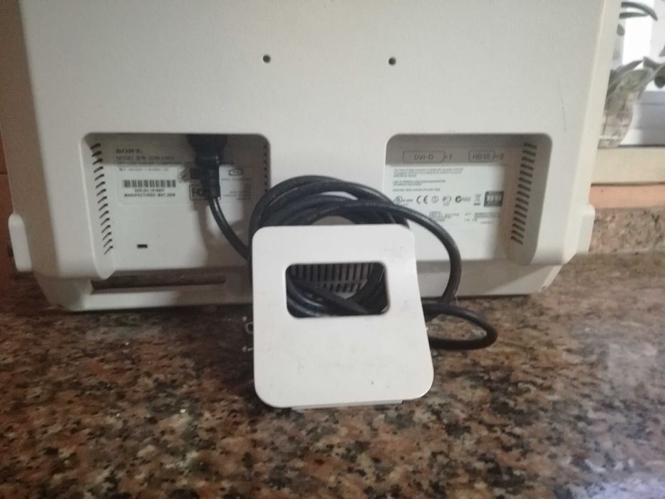 Monitor Sony SDM - E96D 19 polegadas
