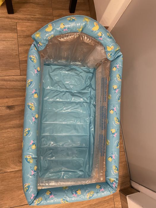 Wanienka turystyczna dmuchana