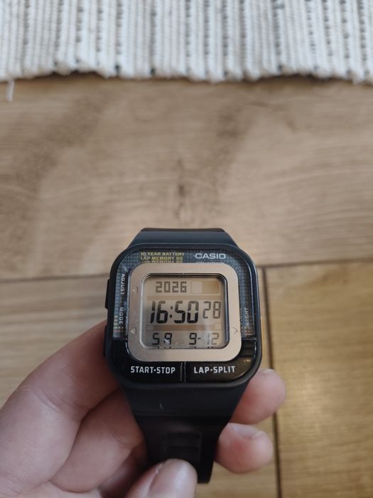 Zegarek Casio SDB-100-1AEF cyfrowy, vintage damski