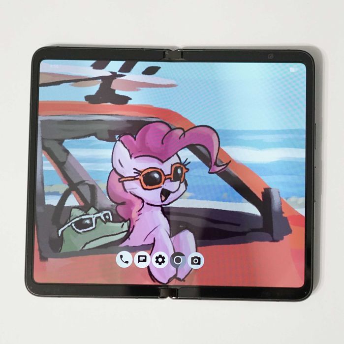 Google Pixel Fold 12/256GB - zgięło go w pół