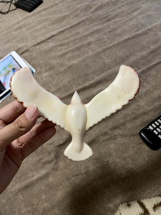 Летящая, парящая птичка, птица, статуэтка, игрушка, сувенир