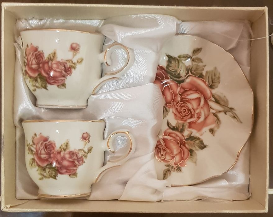 Кофейный эксклюзивный набор "Корейская роза" на 2 персоны.