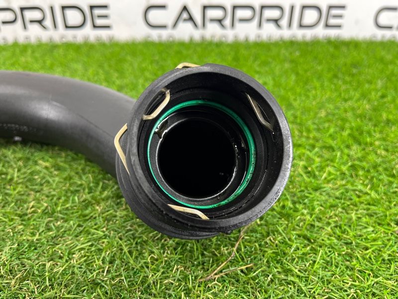 Патрубок интеркулера BMW 5-series G30 2.0 B46B20 2017