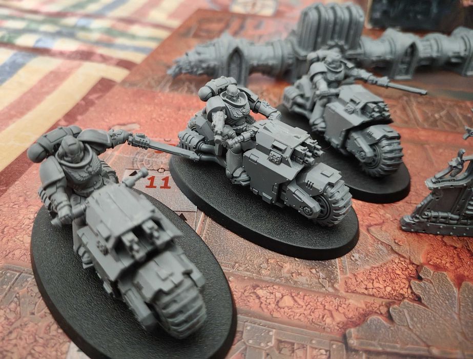 Warhammer 40.000 Command Edition – Completamente Montado e em Excelente Estado