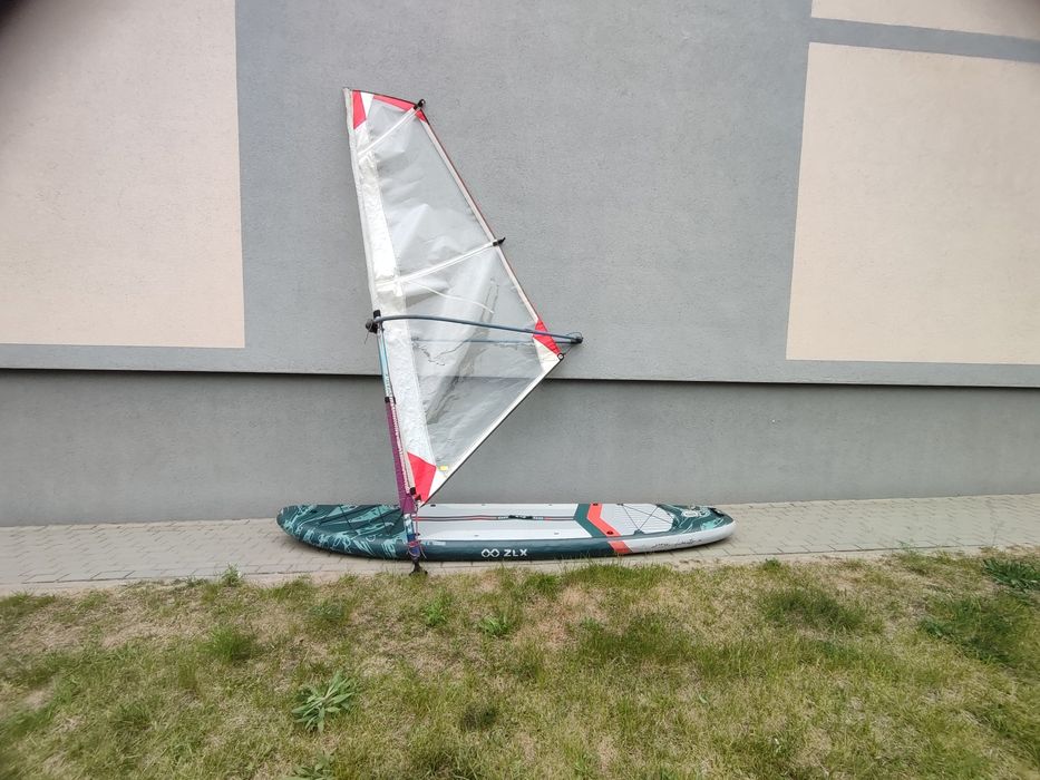 Deska SUP + pędnik windsurfingowy