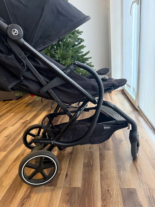 Cybex EEZY S2 PLUS W dobrym stanie, po jednym dziecku.