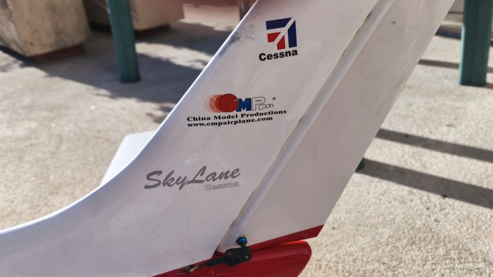 Avião RC Cesna182Skylane 2.10m