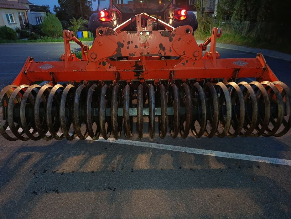 Kuhn Optimer 300 2004