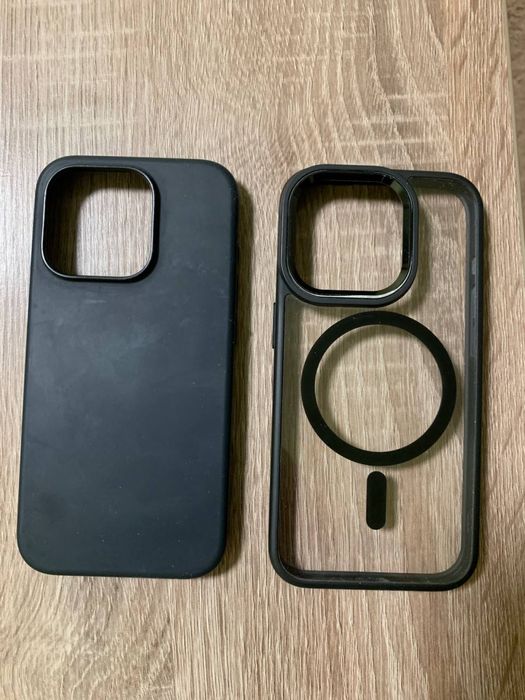 Чехол на IPhone 15 Pro