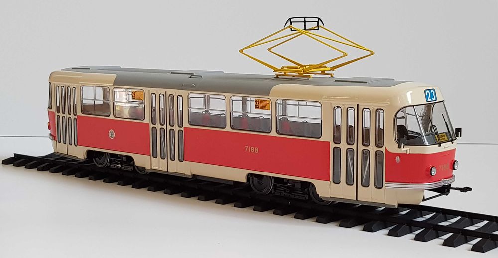 Рельсы  в масштабе 1:43