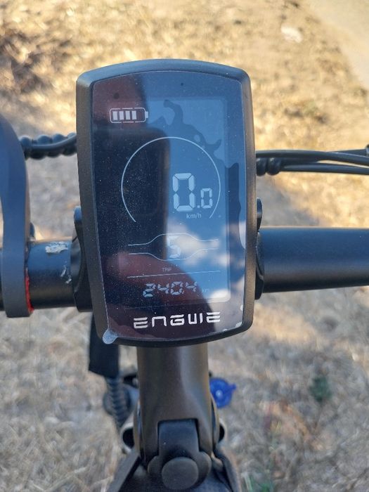 Bicicleta eléctrica engwe p26