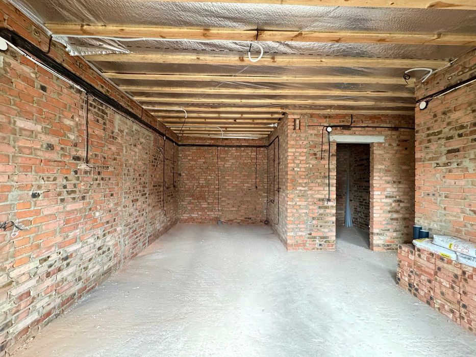 Просторий будинок 80 кв м з сучасним плануванням