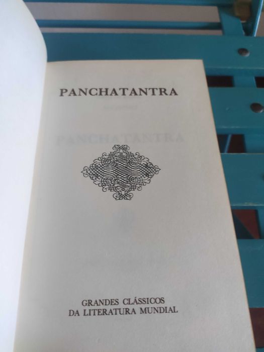 Coleção em 3 volumes de Grandes Clássicos Da Literatura Mundial