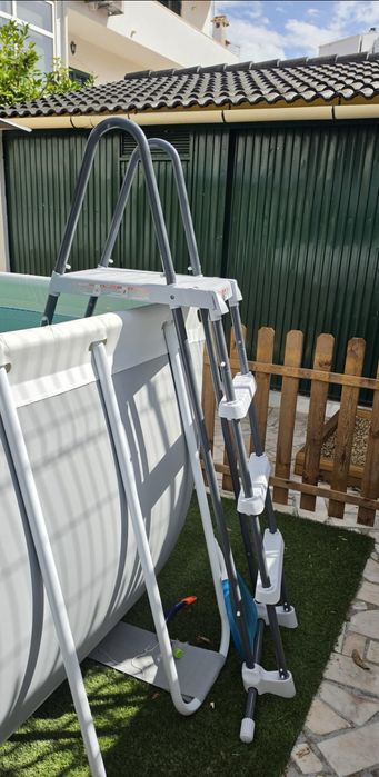 Piscina Intex, Bomba intex, escada e todos os acessórios