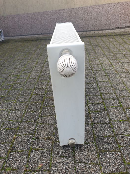 Grzejnik 60x45 biały