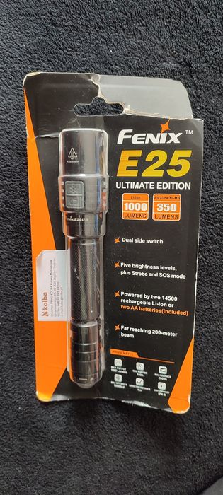 Latarka Fenix E25 UE 1000 lm