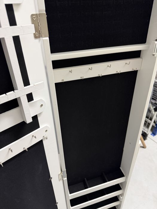 Espelho com Arrumação