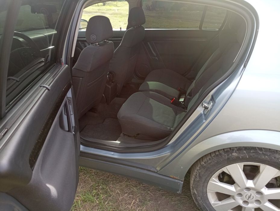 Продам Opel Signum