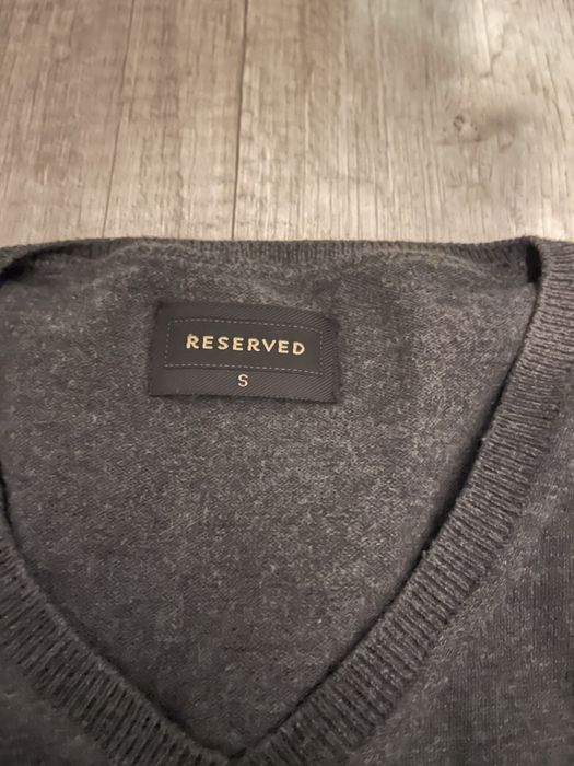 Sweter szary reserved