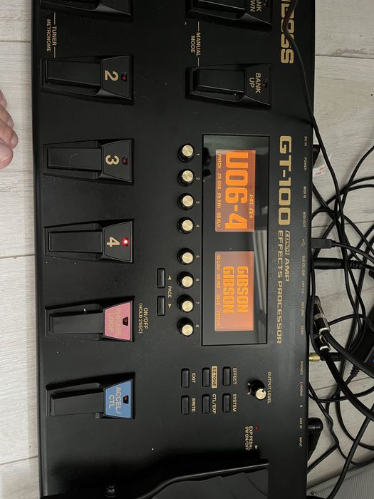 ギター BOSS GT-100 BOSS 【展示品特価】GT100 エレキギター用GT-100 ボス 【 イオンモール