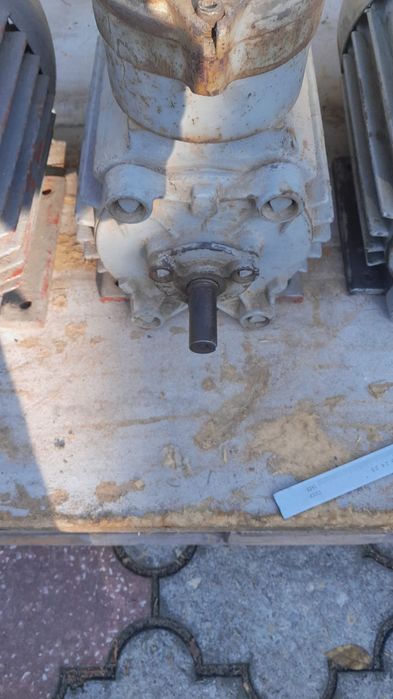 Silniki elektryczne  0.18, kw.