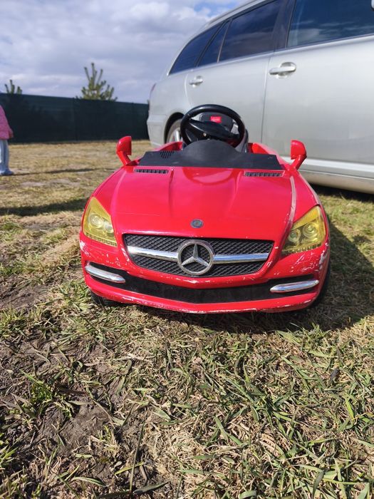 Samochód elektryczny Mercedes-Benz,