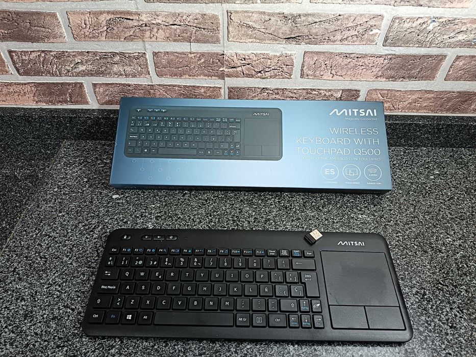 Teclado Mitsai TouchPad  Q500 sem fios
