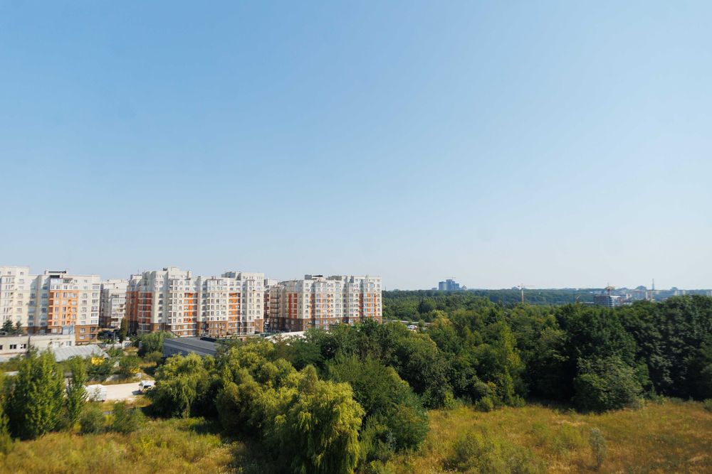 Продаж квартири на вул. Мікльоша