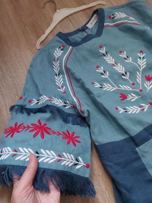 Ексклюзивна дизайнерська ошатна сукня-вишиванка!! Розмір М..