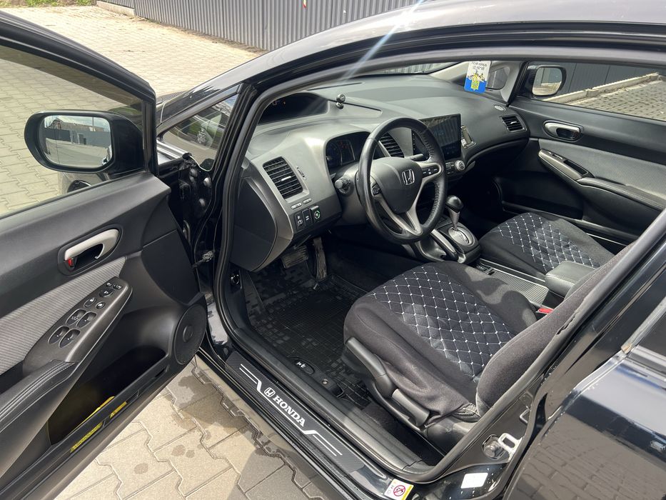 Honda Civic AVTOMAT 1.3 гібрид/газ 2009 рік