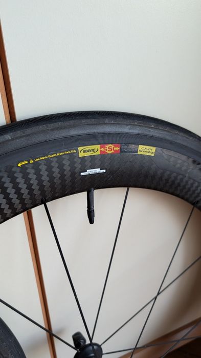 Koła karbonowe Mavic Cosmic CXR 60 C 700c