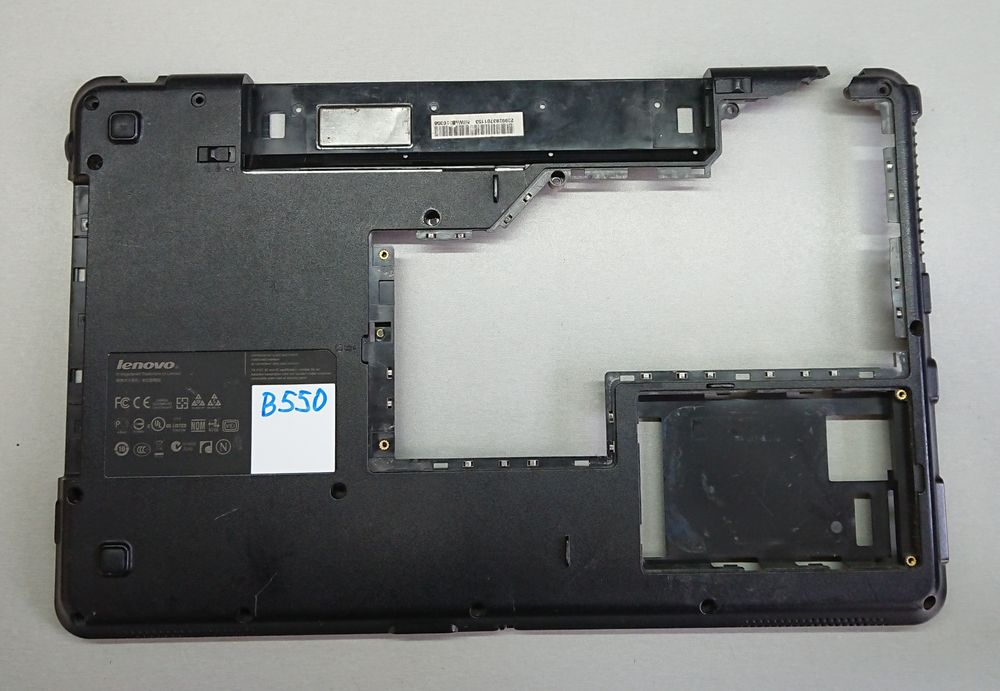 Ноутбук Lenovo B550 Разборка. Шлейф корпус петли кулер рамка