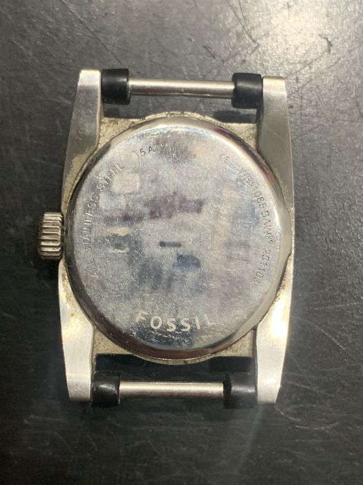 Часы женские Fossil