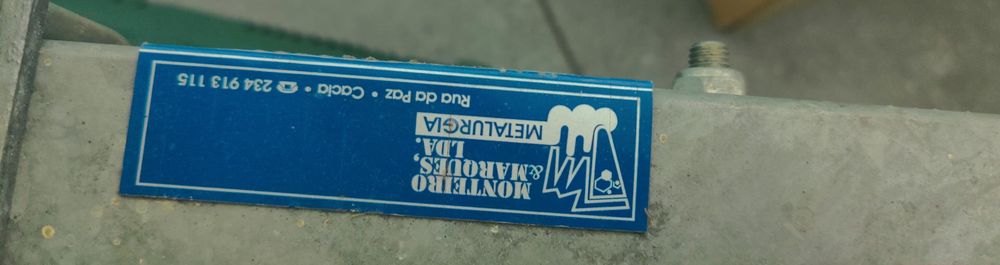 Atrelado galvanizado para mota de água