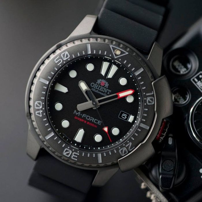 *NOVO* Vários Orient M-Force 45mm vidro safira. Automático 200m