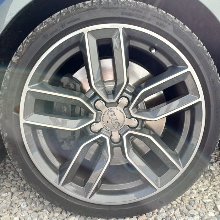 Jantes S3 8v 18" originais + pneus