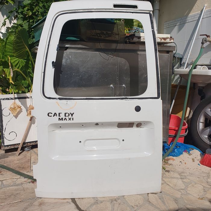 Portq  esquerda cadis (2004/2011)