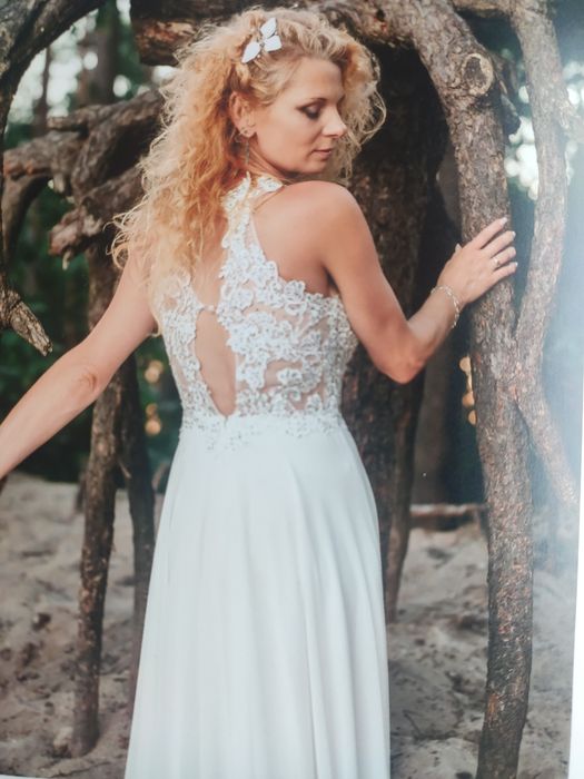 Suknia ślubna s koronka