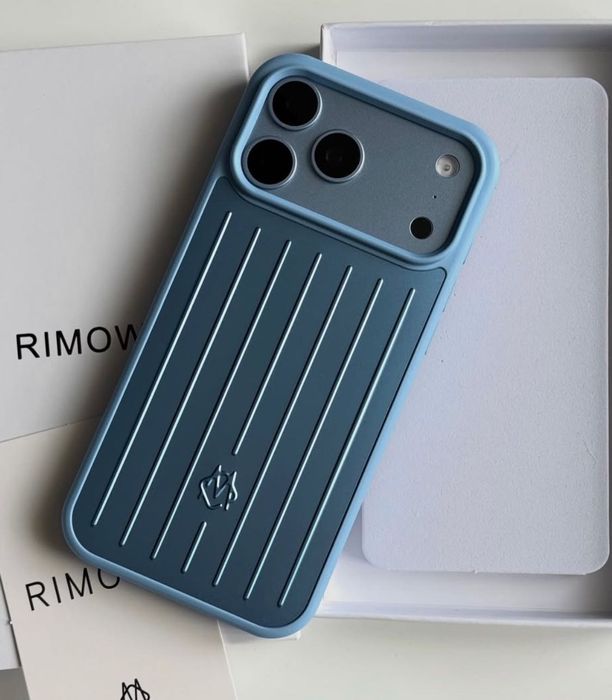 Чехол Rimowa 17 pro max 17 pro lux purp