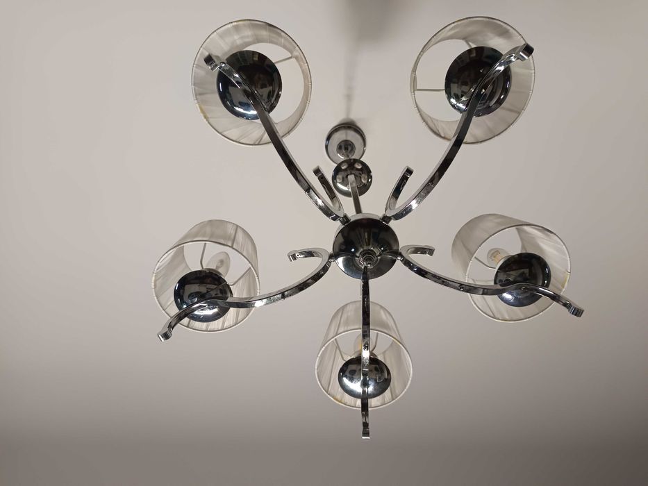 Candeeiro muito elegante