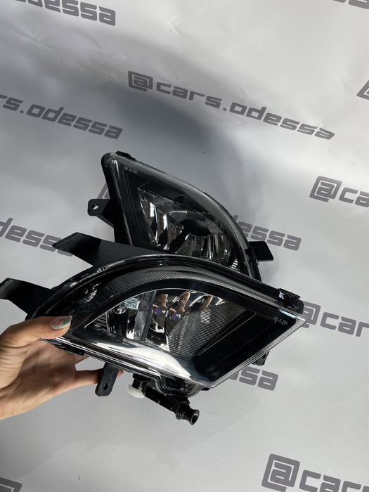 Противотуманная фара Volkswagen Jetta 2014-17