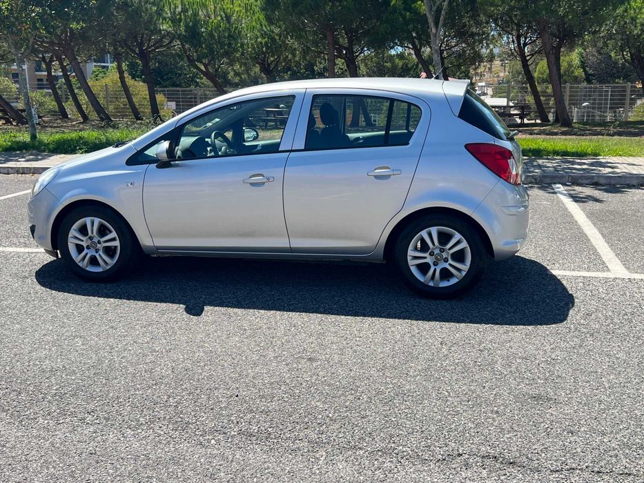 Opel Corsa 2010 1.2 Enjoy - Só 37.000 Klm´s reais e comprováveis