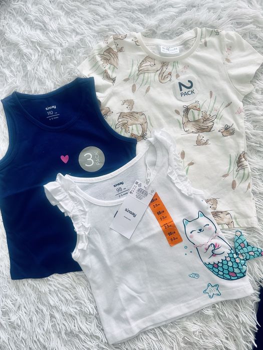 Костюмчик 2-3роки. Набір комплект труси-шорти. Колготки, футболочки